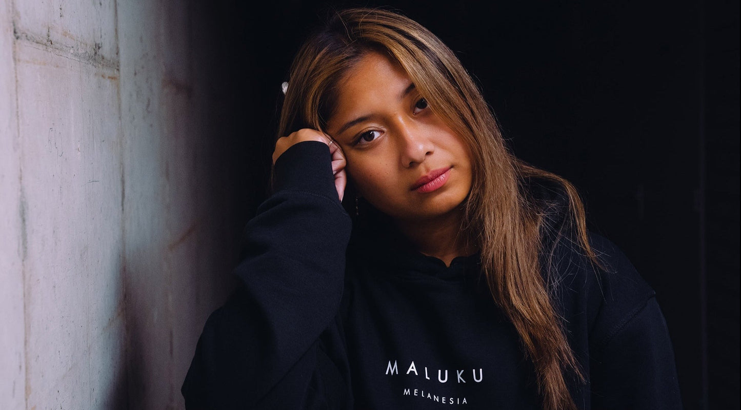 S01 HOODIE - MELANESIA (BLACK)